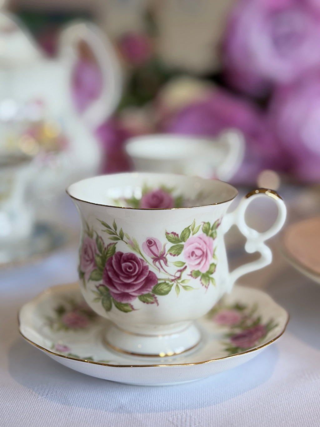 Prachtige Engelse High Tea Set – Royal Albert / Royal Ascot