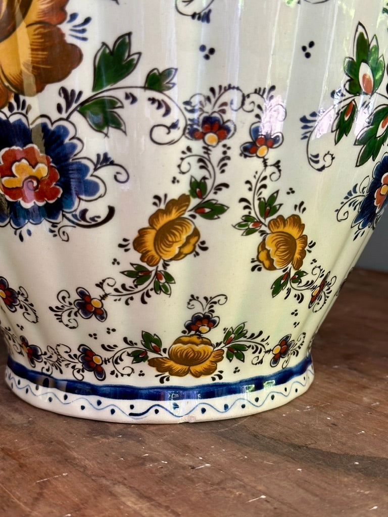 Delfts Polychroom stijl vazen