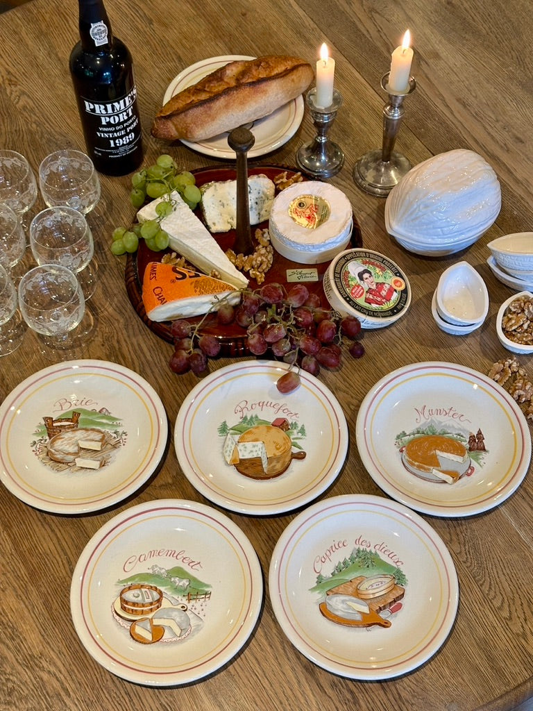 Vintage cheeseplates Ceramica Castellania