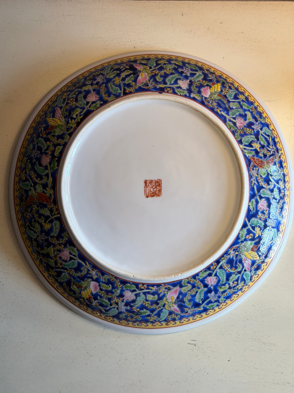 Prachtig Groot Chinees in "Famille Rose" stijl sierbord